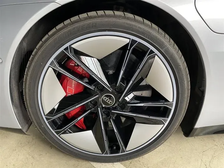 2023 Audi RS e-tron GT 2AT BEV 93.4KWH,autocango,china used car exporter,china ev exporter,chinese used car exporter,chinese used ev exporter