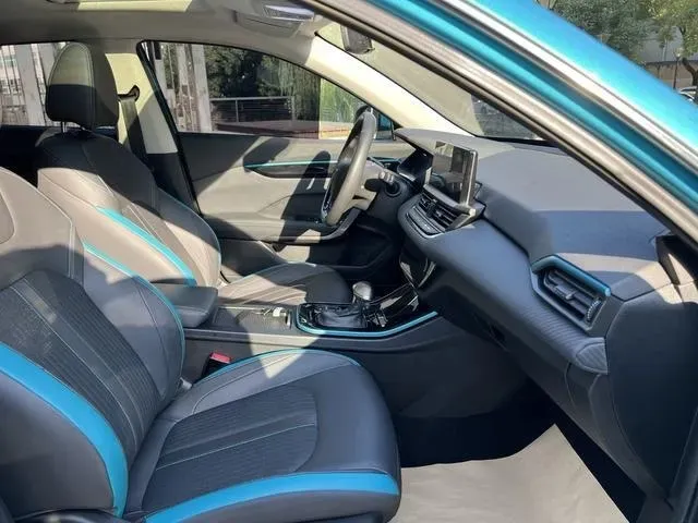 2021 DongFeng Aeolus YiXuan 1.5T 150HP L4 6DCT,autocango,china used car exporter,china ev exporter,chinese used car exporter,chinese used ev exporter