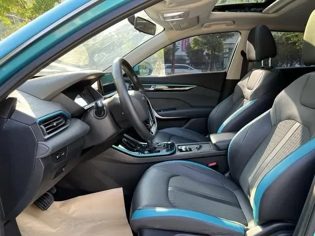 2021 DongFeng Aeolus YiXuan 1.5T 150HP L4 6DCT,autocango,china used car exporter,china ev exporter,chinese used car exporter,chinese used ev exporter