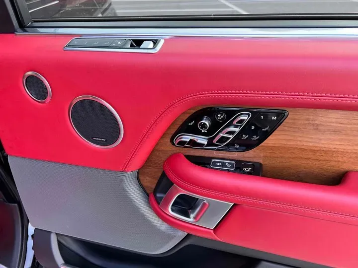 2020 Mansory Range Rover 3.0T 400HP L6 8AT,autocango,china used car exporter,china ev exporter,chinese used car exporter,chinese used ev exporter