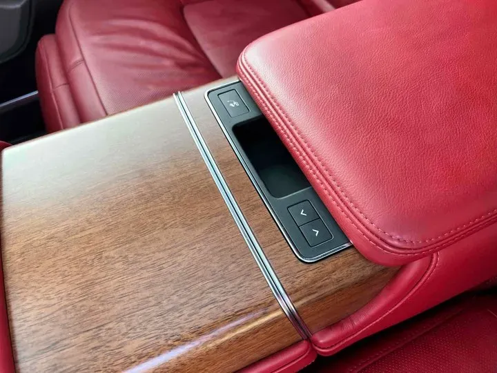 2020 Mansory Range Rover 3.0T 400HP L6 8AT,autocango,china used car exporter,china ev exporter,chinese used car exporter,chinese used ev exporter