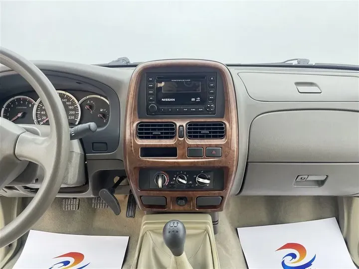 2013 Nissan D22 2.4L 150HP L4 5MT,autocango,china used car exporter,china ev exporter,chinese used car exporter,chinese used ev exporter