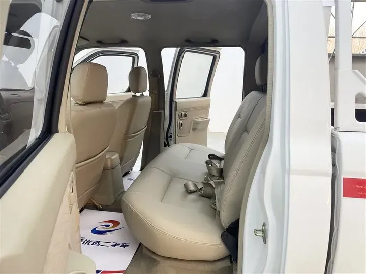 2013 Nissan D22 2.4L 150HP L4 5MT,autocango,china used car exporter,china ev exporter,chinese used car exporter,chinese used ev exporter
