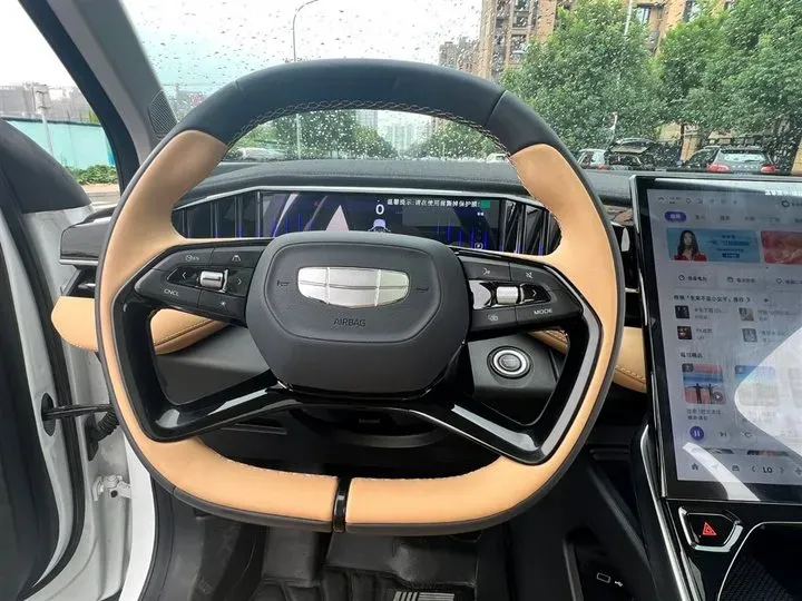 2023 Geely StarRay 1.5T 181HP L4 7DCT,autocango,china used car exporter,china ev exporter,chinese used car exporter,chinese used ev exporter