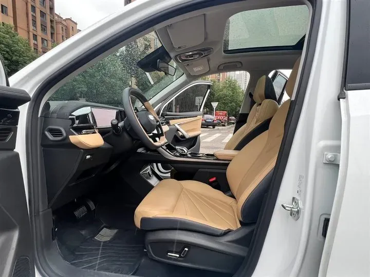 2023 Geely StarRay 1.5T 181HP L4 7DCT,autocango,china used car exporter,china ev exporter,chinese used car exporter,chinese used ev exporter