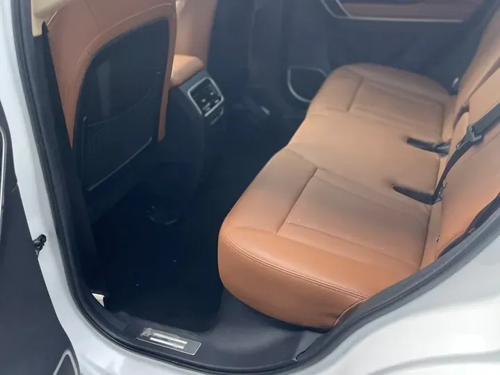 2016 Haval H6 Coupe 1.5T 150HP L4 6AT,autocango,china used car exporter,china ev exporter,chinese used car exporter,chinese used ev exporter