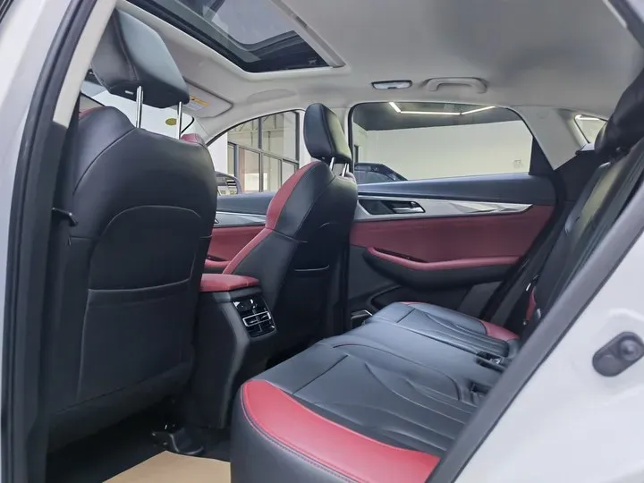 2023 ChangAn CS85 Coupe 1.5T 188HP L4 7DCT,autocango,china used car exporter,china ev exporter,chinese used car exporter,chinese used ev exporter