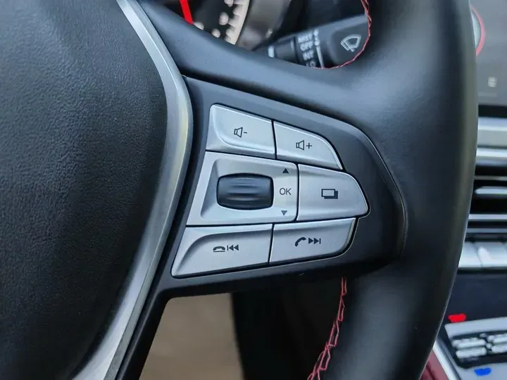 2023 ChangAn CS85 Coupe 1.5T 188HP L4 7DCT,autocango,china used car exporter,china ev exporter,chinese used car exporter,chinese used ev exporter