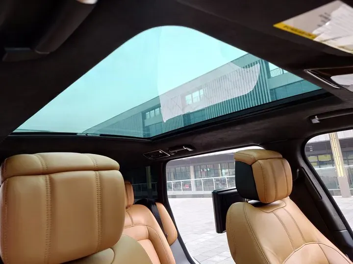 2020 Mansory Range Rover 3.0T 400HP L6 8AT,autocango,china used car exporter,china ev exporter,chinese used car exporter,chinese used ev exporter