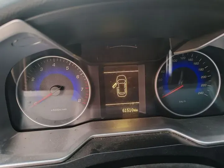 2015 Geely Emgrand 1.5L 109HP L4 5MT,autocango,china used car exporter,china ev exporter,chinese used car exporter,chinese used ev exporter