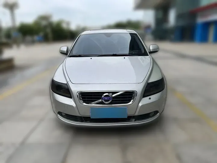 2011 Volvo S40 2.0L 141HP L4 6DCT,autocango,china used car exporter,china ev exporter,chinese used car exporter,chinese used ev exporter