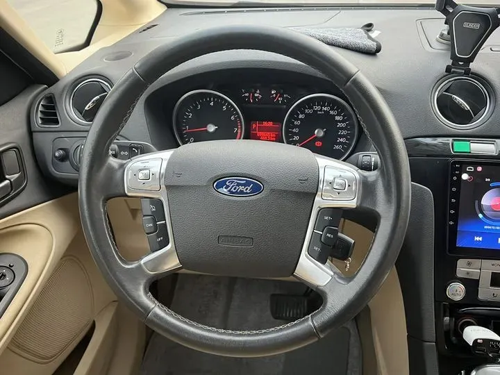 2008 Ford S-Max 2.3L 160HP L4 6AT,autocango,china used car exporter,china ev exporter,chinese used car exporter,chinese used ev exporter