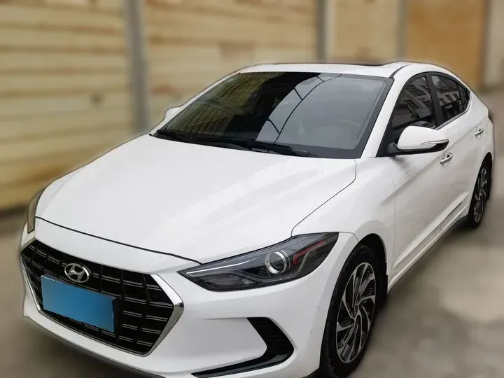 2020 Hyundai Elantra 1.5L 115HP L4 CVT,autocango,china used car exporter,china ev exporter,chinese used car exporter,chinese used ev exporter
