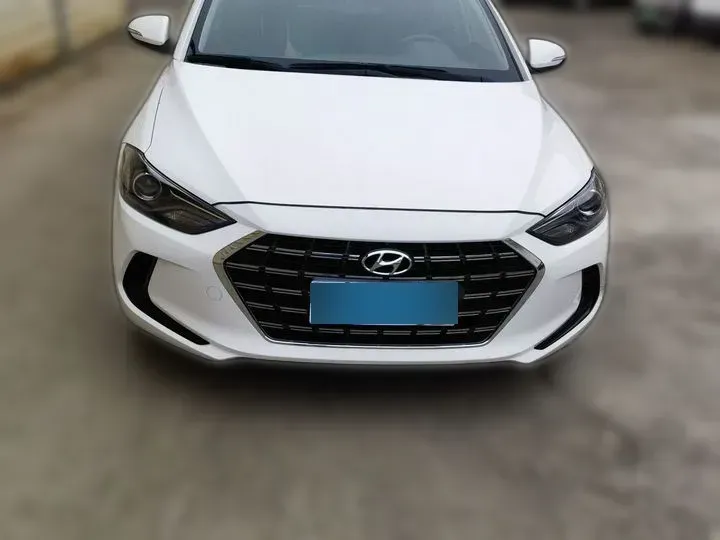 2020 Hyundai Elantra 1.5L 115HP L4 CVT,autocango,china used car exporter,china ev exporter,chinese used car exporter,chinese used ev exporter