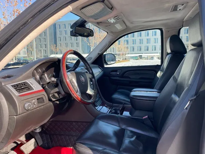 2008 Cadillac ESCALADE 6.2L 409HP V8 6AT,autocango,china used car exporter,china ev exporter,chinese used car exporter,chinese used ev exporter