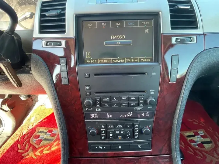 2008 Cadillac ESCALADE 6.2L 409HP V8 6AT,autocango,china used car exporter,china ev exporter,chinese used car exporter,chinese used ev exporter