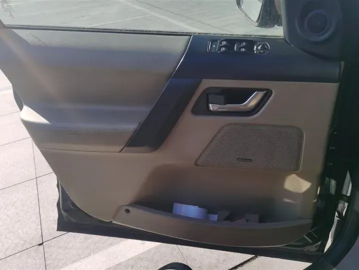 2013 Land Rover Freelander 2 2.0T 240HP L4 6AT,autocango,china used car exporter,china ev exporter,chinese used car exporter,chinese used ev exporter