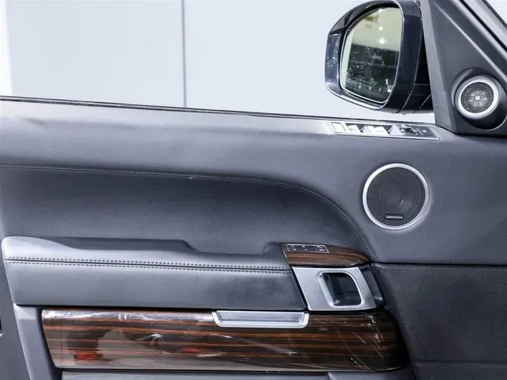 2020 Mansory Range Rover 3.0T 400HP L6 8AT,autocango,china used car exporter,china ev exporter,chinese used car exporter,chinese used ev exporter