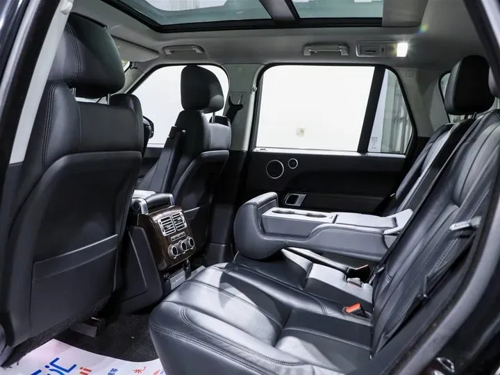 2020 Mansory Range Rover 3.0T 400HP L6 8AT,autocango,china used car exporter,china ev exporter,chinese used car exporter,chinese used ev exporter