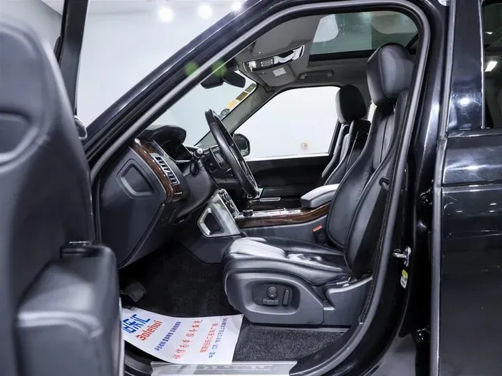 2020 Mansory Range Rover 3.0T 400HP L6 8AT,autocango,china used car exporter,china ev exporter,chinese used car exporter,chinese used ev exporter