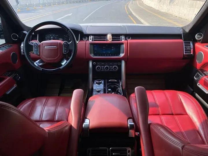 2020 Mansory Range Rover 3.0T 400HP L6 8AT,autocango,china used car exporter,china ev exporter,chinese used car exporter,chinese used ev exporter