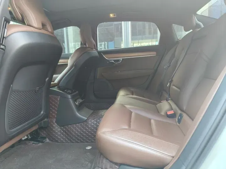 2021 Volvo S90 2.0T 303HP L4 8AT PHEV 11.6KWH,autocango,china used car exporter,china ev exporter,chinese used car exporter,chinese used ev exporter