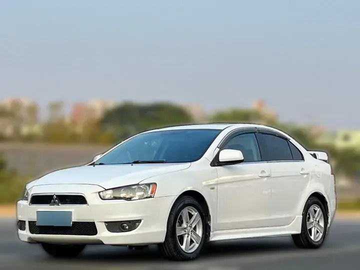 2011 Mitsubishi Lancer EX 1.8L 136HP L4 CVT
