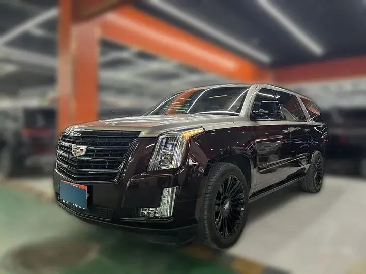 2017 Cadillac ESCALADE 6.2L 426HP V8 8AT