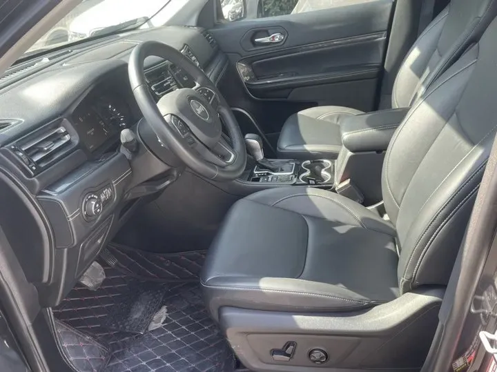 2020 Jeep Commander 2.0T 230HP L4 E-CVT PHEV 12.95KWH,autocango,china used car exporter,china ev exporter,chinese used car exporter,chinese used ev exporter