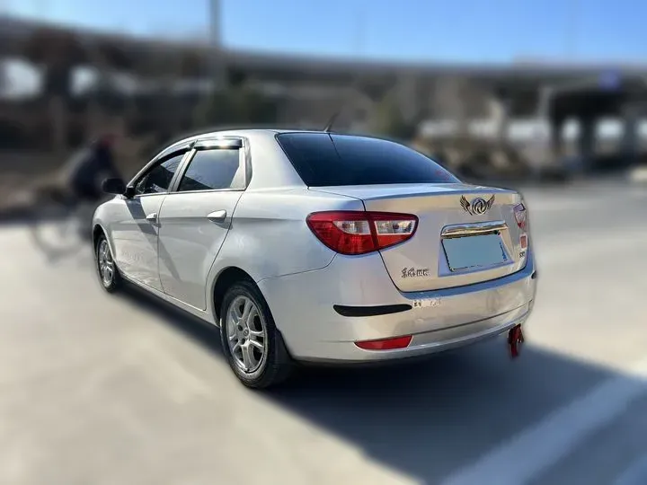 2011 DongFeng Aeolus S30 1.6L 106HP L4 5MT,autocango,china used car exporter,china ev exporter,chinese used car exporter,chinese used ev exporter