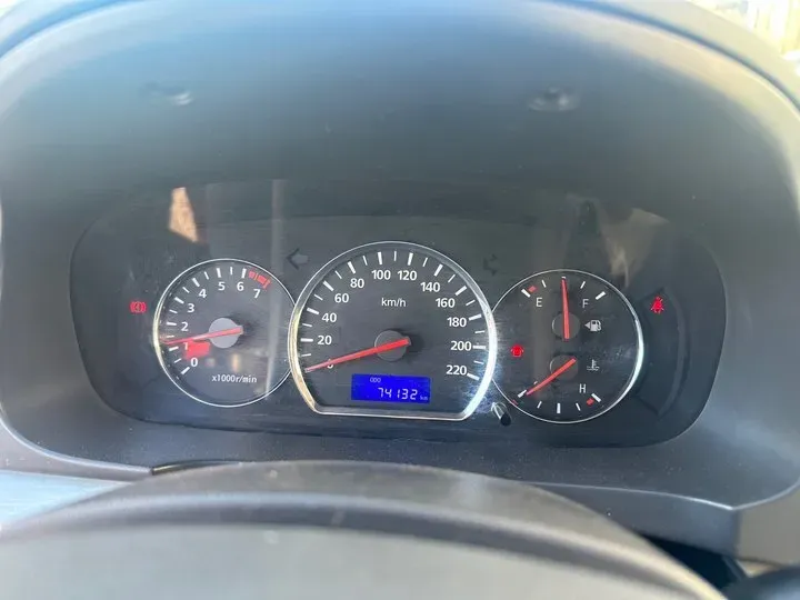 2012 ChangAn Alsvin V5 1.5L 114HP L4 5MT,autocango,china used car exporter,china ev exporter,chinese used car exporter,chinese used ev exporter