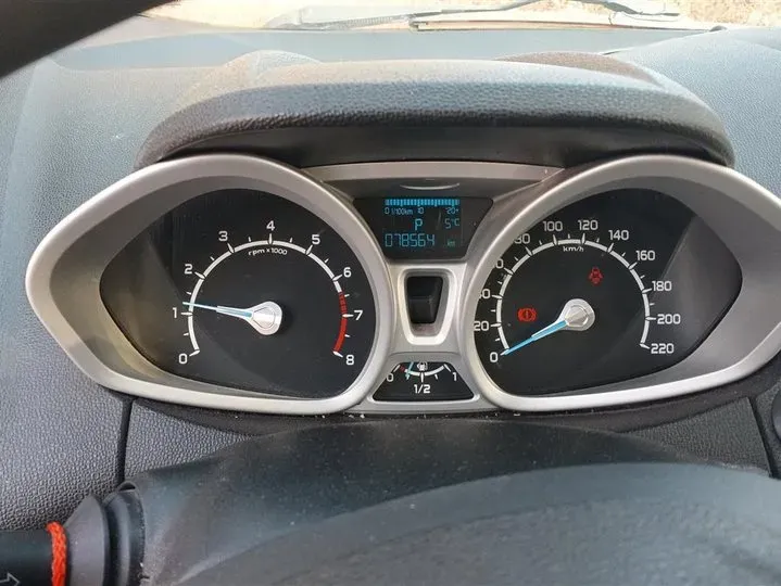 2013 Ford EcoSport 1.5L 110HP L4 6DCT,autocango,china used car exporter,china ev exporter,chinese used car exporter,chinese used ev exporter