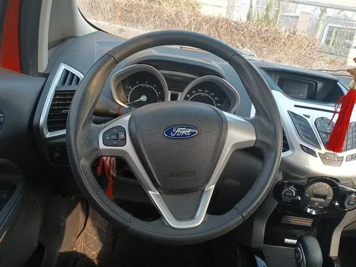 2013 Ford EcoSport 1.5L 110HP L4 6DCT,autocango,china used car exporter,china ev exporter,chinese used car exporter,chinese used ev exporter
