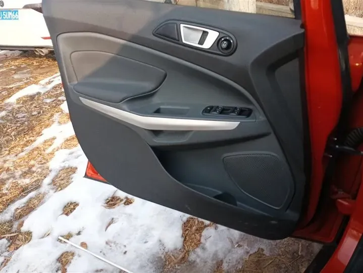 2013 Ford EcoSport 1.5L 110HP L4 6DCT,autocango,china used car exporter,china ev exporter,chinese used car exporter,chinese used ev exporter