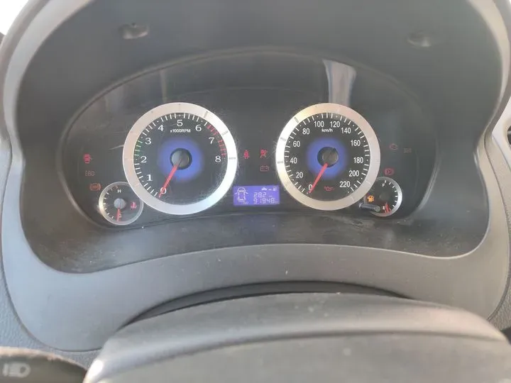 2016 Geely KingKong 1.5L 102HP L4 5MT,autocango,china used car exporter,china ev exporter,chinese used car exporter,chinese used ev exporter