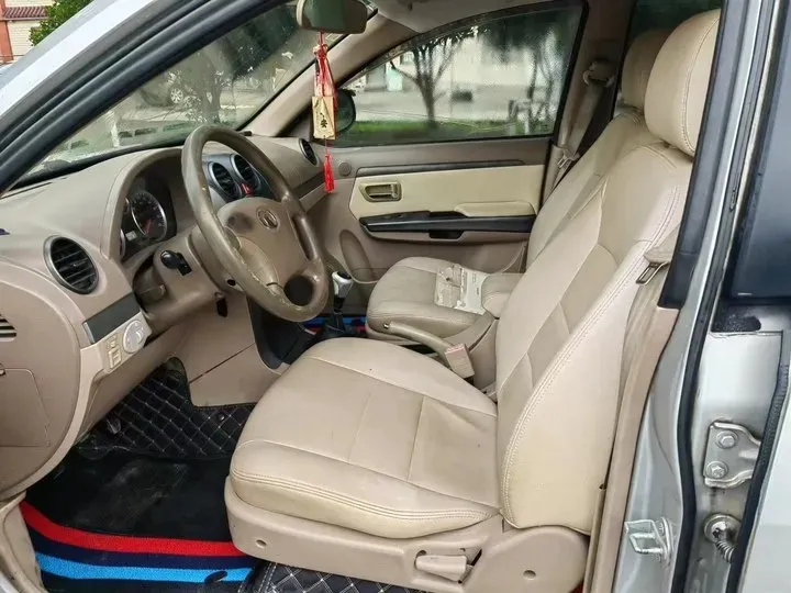 2010 Haval H3 2.0L 122HP L4 5MT,autocango,china used car exporter,china ev exporter,chinese used car exporter,chinese used ev exporter