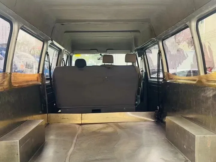 2016 Ford Classic Transit 2.8T 108HP L4 5MT,autocango,china used car exporter,china ev exporter,chinese used car exporter,chinese used ev exporter