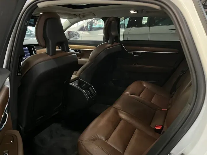 2018 Volvo S90 2.0T 254HP L4 8AT,autocango,china used car exporter,china ev exporter,chinese used car exporter,chinese used ev exporter