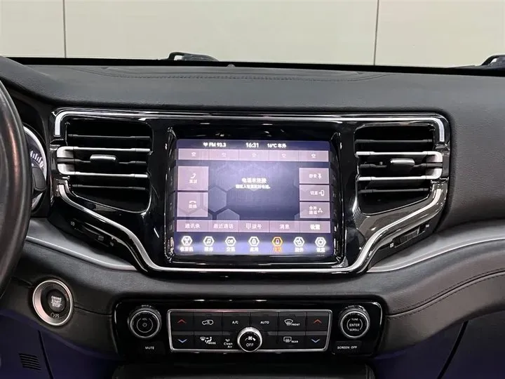 2018 Jeep Commander 2.0T 234HP L4 9AT,autocango,china used car exporter,china ev exporter,chinese used car exporter,chinese used ev exporter