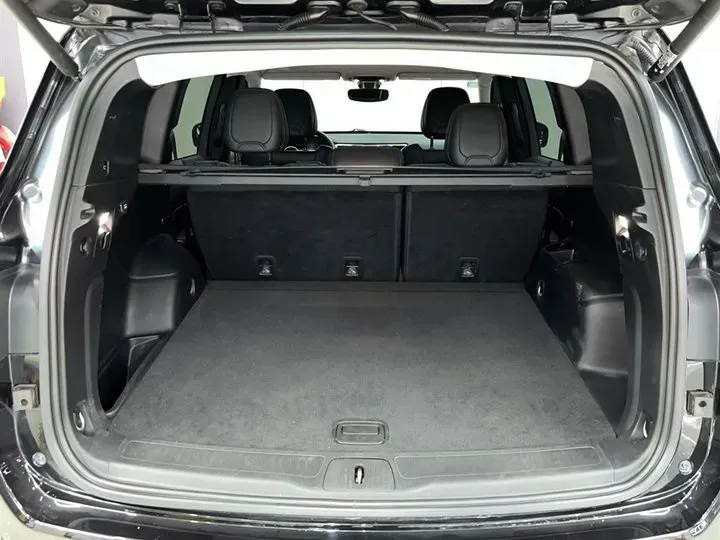 2018 Jeep Commander 2.0T 234HP L4 9AT,autocango,china used car exporter,china ev exporter,chinese used car exporter,chinese used ev exporter