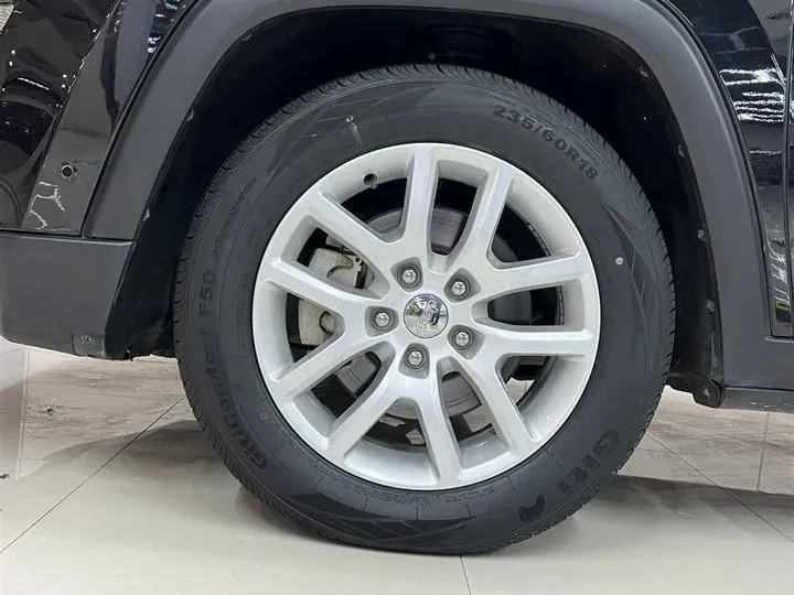 2018 Jeep Commander 2.0T 234HP L4 9AT,autocango,china used car exporter,china ev exporter,chinese used car exporter,chinese used ev exporter