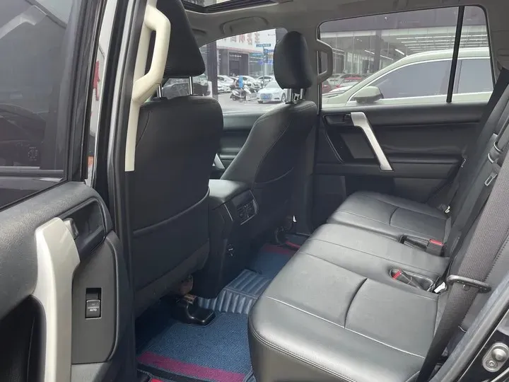 2010 Toyota Land Cruiser Prado 2.7L 163HP L4 5MT,autocango,china used car exporter,china ev exporter,chinese used car exporter,chinese used ev exporter