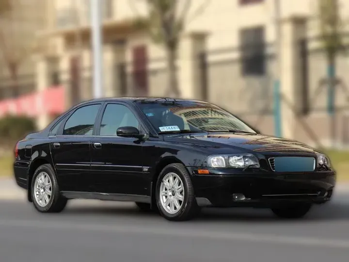 2006 Volvo S80 2.5T 200HP L5 6AT,autocango,china used car exporter,china ev exporter,chinese used car exporter,chinese used ev exporter