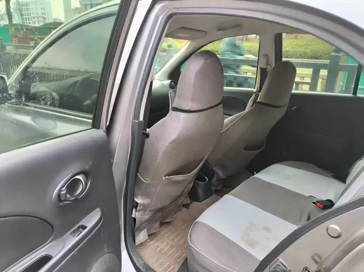 2010 Nissan March 1.5L 107HP L4 5MT,autocango,china used car exporter,china ev exporter,chinese used car exporter,chinese used ev exporter