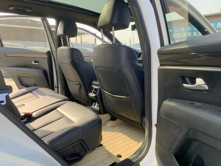 2017 Kia KX7 2.0T 241HP L4 6AT,autocango,china used car exporter,china ev exporter,chinese used car exporter,chinese used ev exporter