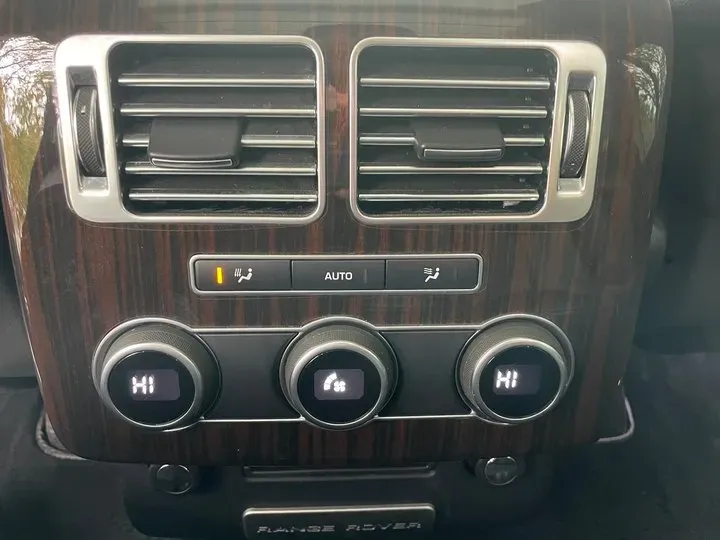 2020 Mansory Range Rover 3.0T 400HP L6 8AT,autocango,china used car exporter,china ev exporter,chinese used car exporter,chinese used ev exporter