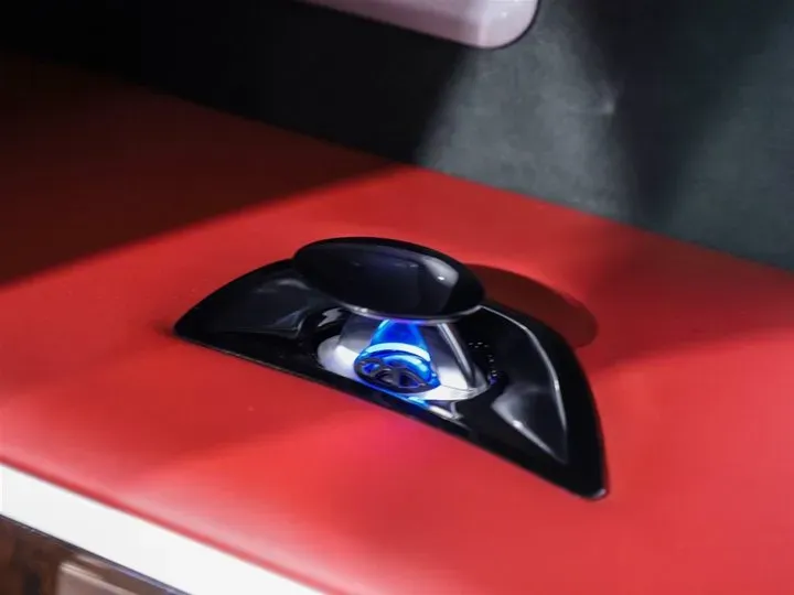 2020 Mansory Range Rover 3.0T 400HP L6 8AT,autocango,china used car exporter,china ev exporter,chinese used car exporter,chinese used ev exporter