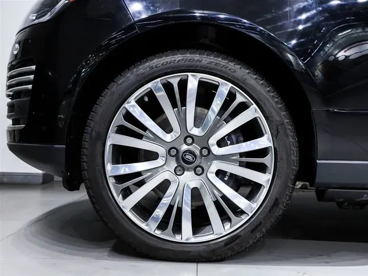 2020 Mansory Range Rover 3.0T 400HP L6 8AT,autocango,china used car exporter,china ev exporter,chinese used car exporter,chinese used ev exporter