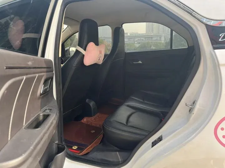 2018 Dearcc EV10 BEV 32.85KWH,autocango,china used car exporter,china ev exporter,chinese used car exporter,chinese used ev exporter