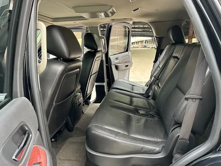 2010 Cadillac ESCALADE 6.0L 337HP V8 E-CVT Hybrid,autocango,china used car exporter,china ev exporter,chinese used car exporter,chinese used ev exporter